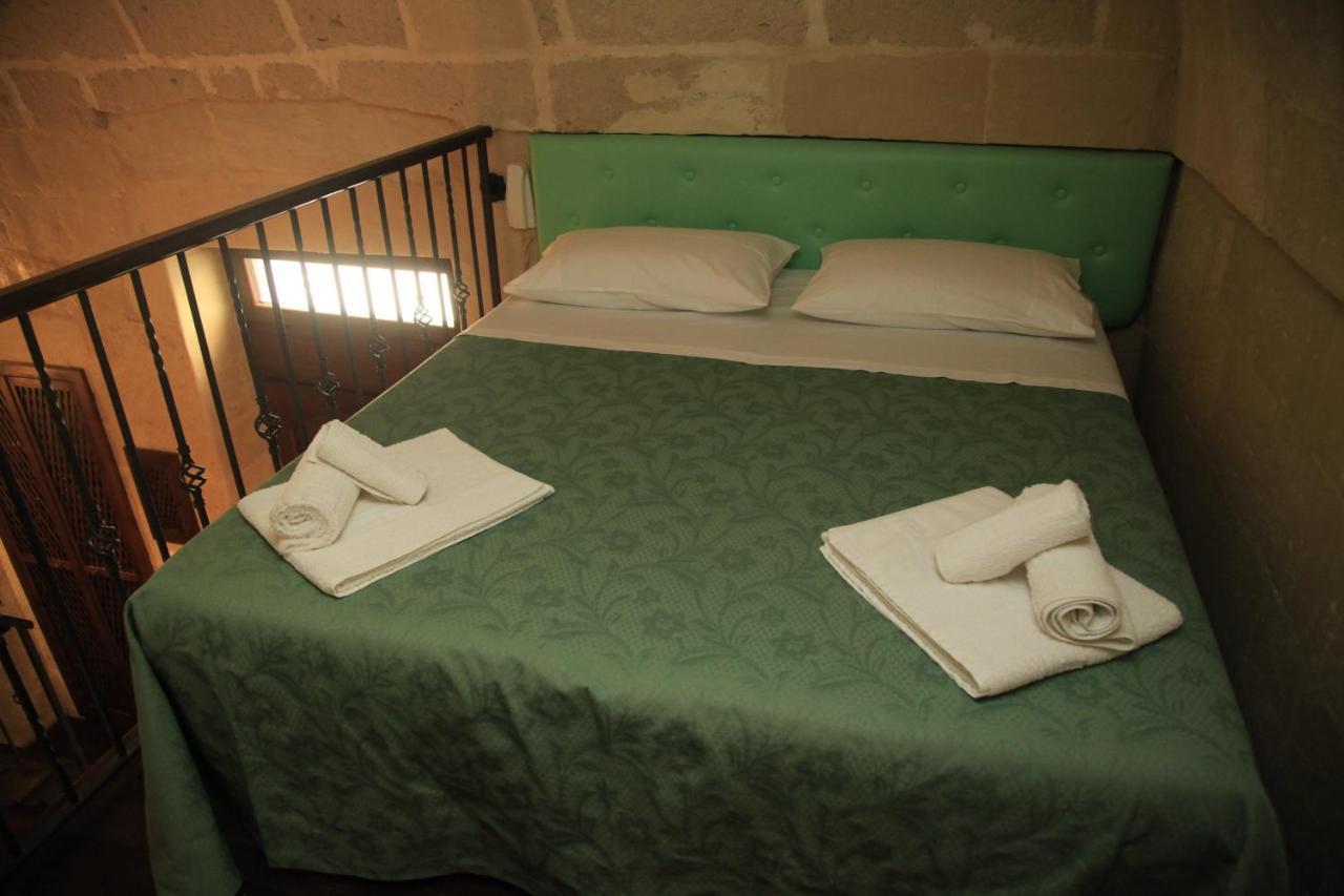Dimora Dei Figuli Hotel Lecce Room photo